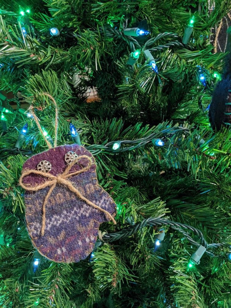 Gift Card Holder Mitten Ornament