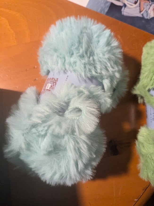 Turquoise Blue Faux Fur Yarn