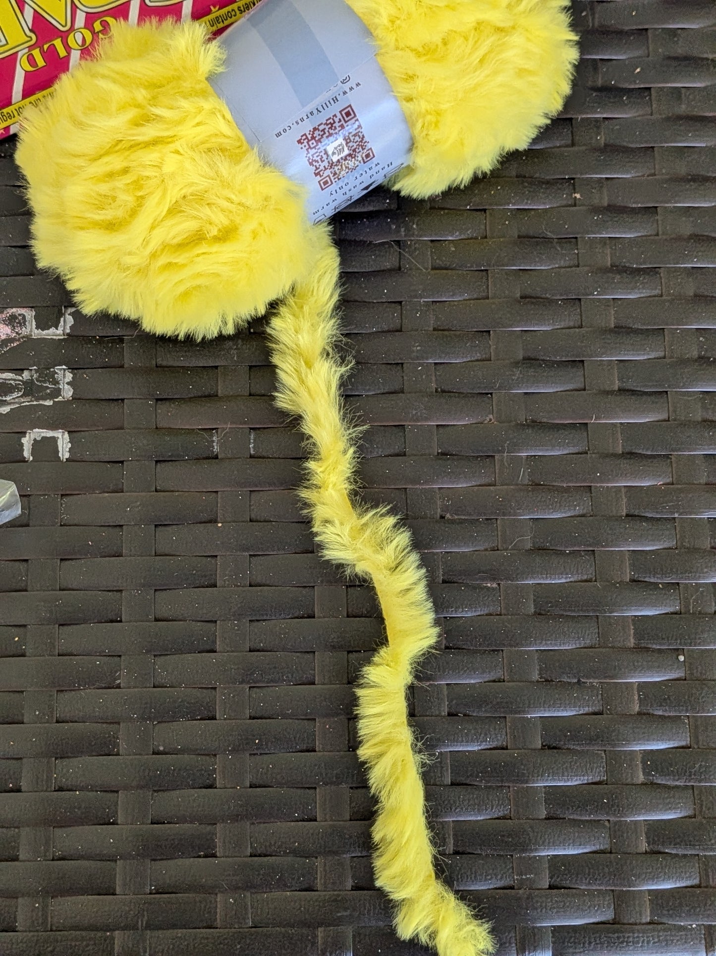 Sunshine Fur Yarn